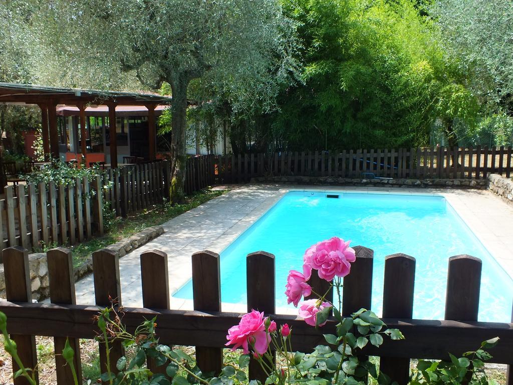 Gli Ulivi Bed and Breakfast Fosdinovo Esterno foto